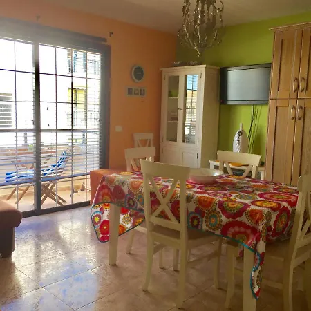 Apartamento Rombos Residencial