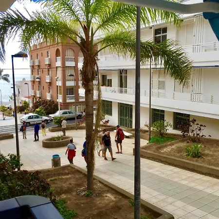 Rombos Residencial Apartment *